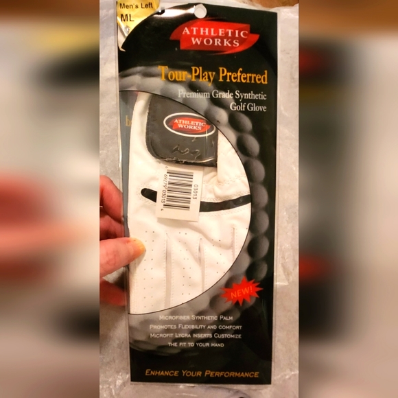 Athletic Works Tour Play Synthetic Men's Left Golf Glove Size M/ L NWT - Picture 1 of 4